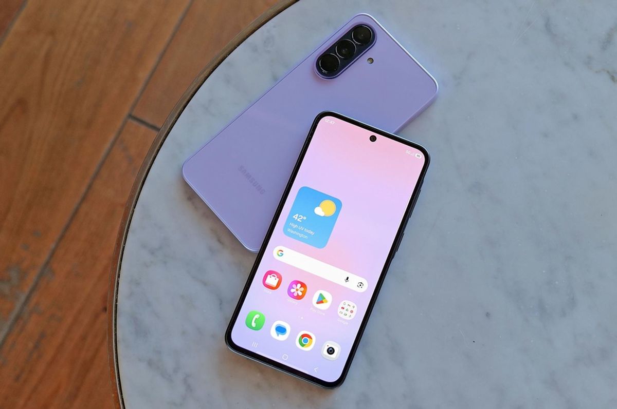 Samsung Rilis Patch Keamanan April 2026 untuk Galaxy A37 dan A56