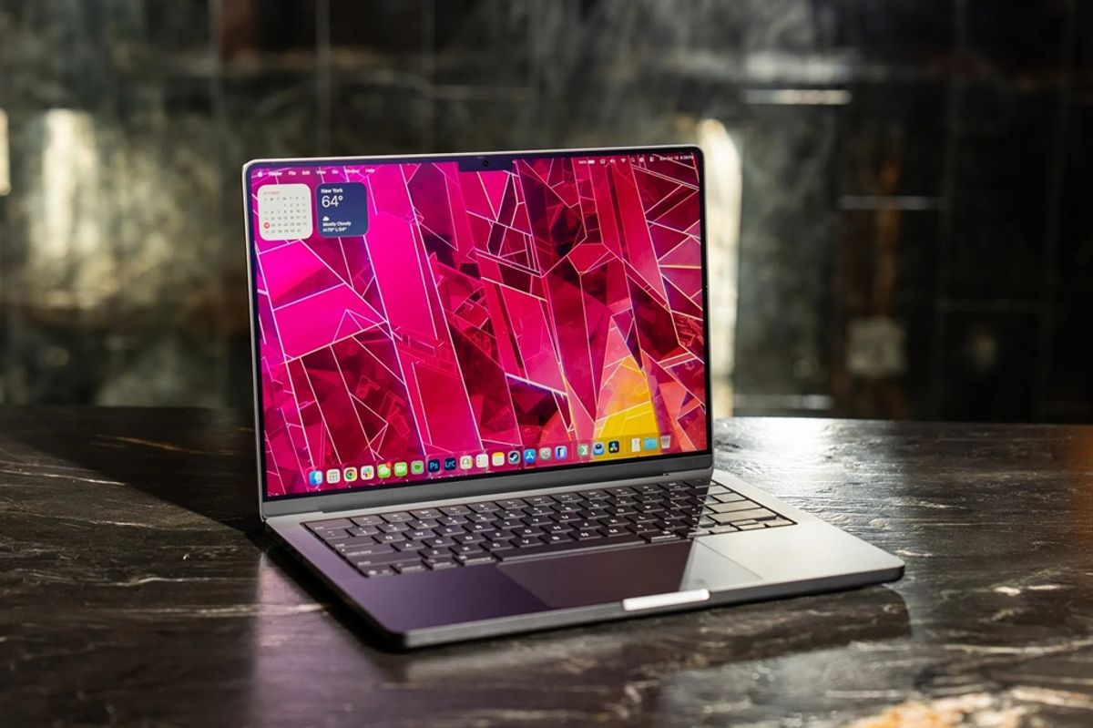Apple Tawarkan MacBook Pro M5 dan iPad Refurbished Mulai Rp4,7 Juta