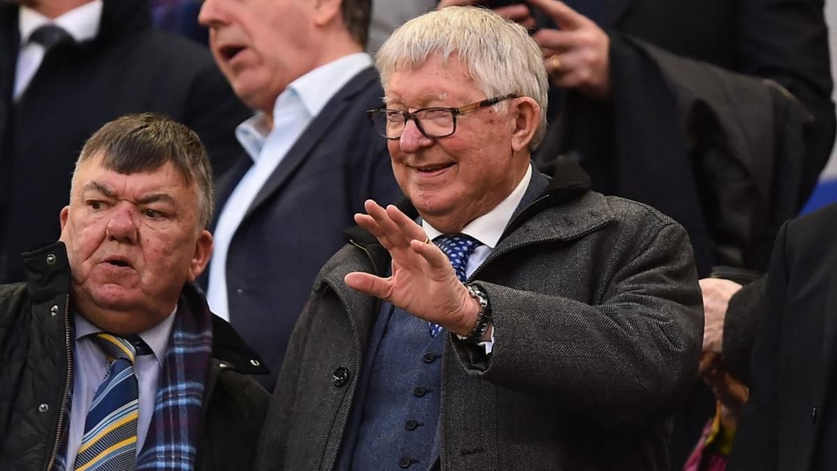 Kondisi Sir Alex Ferguson di Pacuan Kuda Aintree Jadi Sorotan