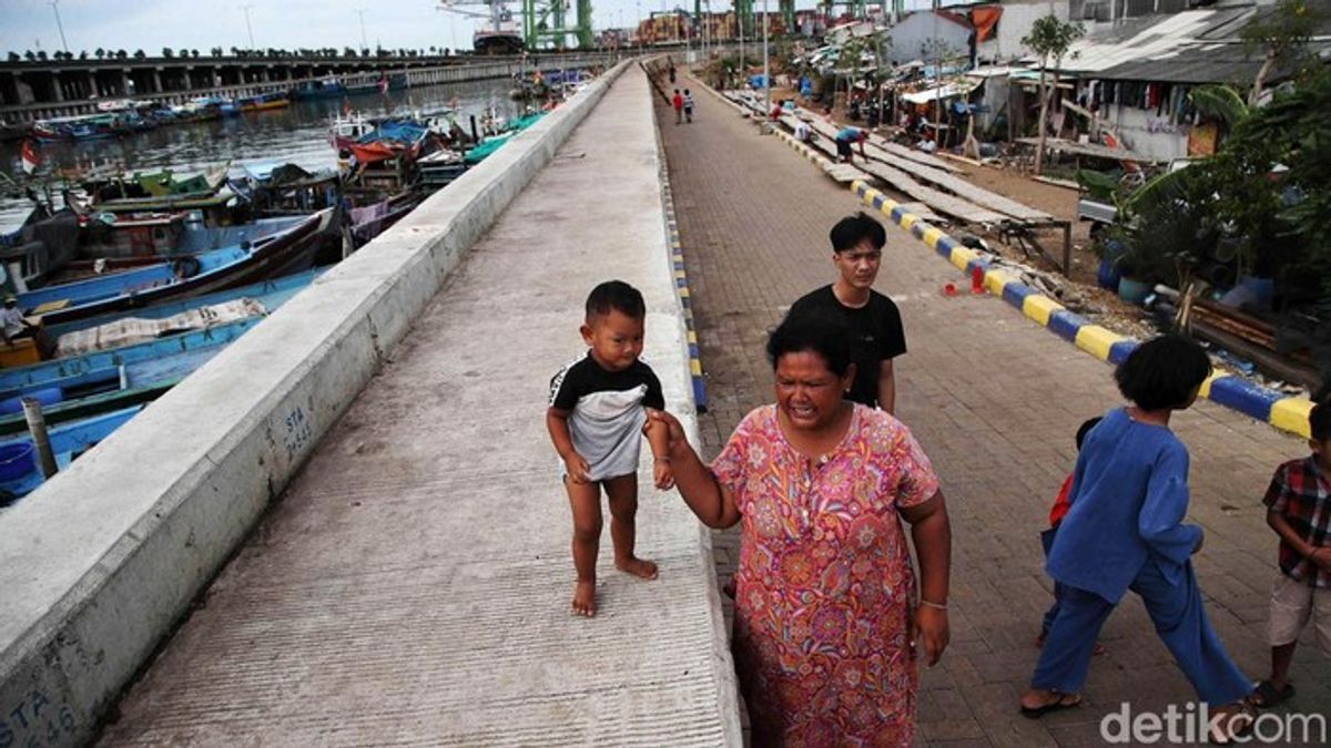 Pemerintah Percepat Perencanaan Proyek Tanggul Laut Raksasa Pantura