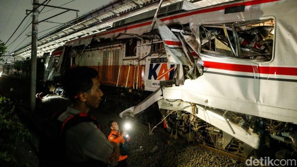 KAI Tanggung Biaya Korban Tabrakan Kereta di Bekasi Timur