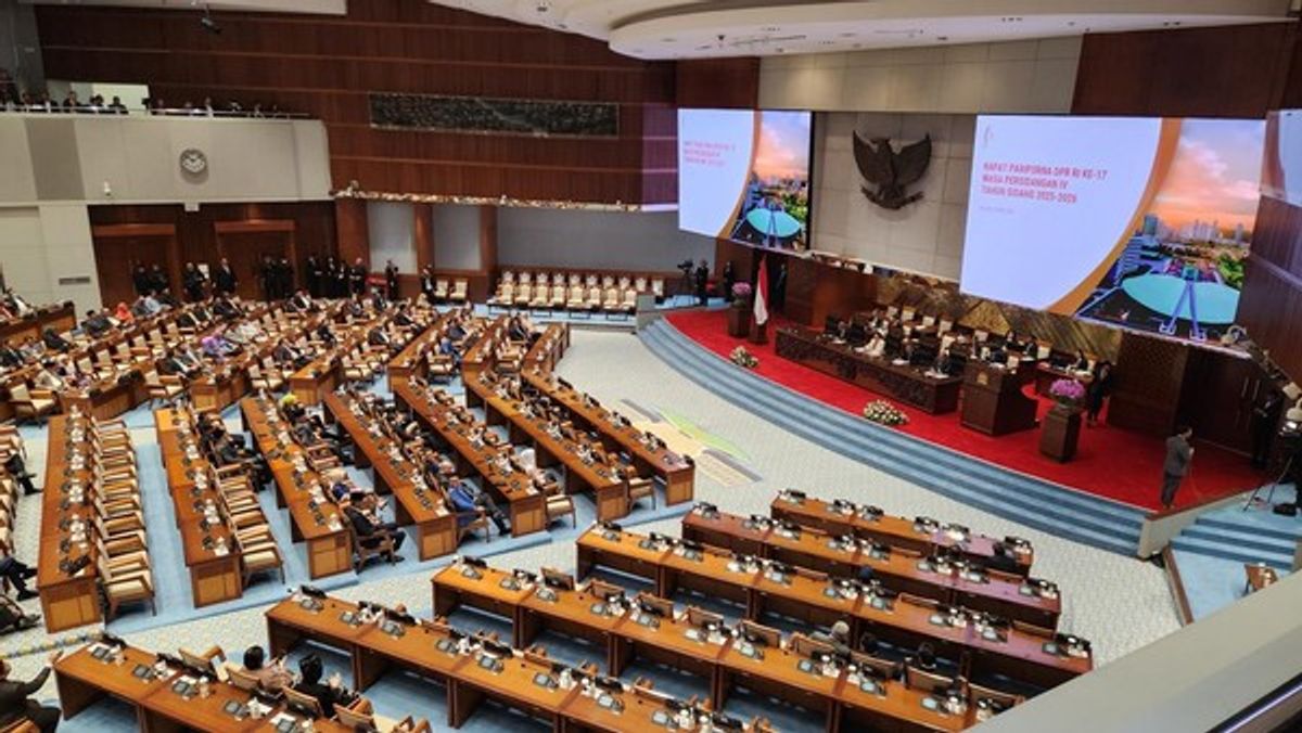 DPR Sahkan UU Pelindungan Pekerja Rumah Tangga dalam Rapat Paripurna