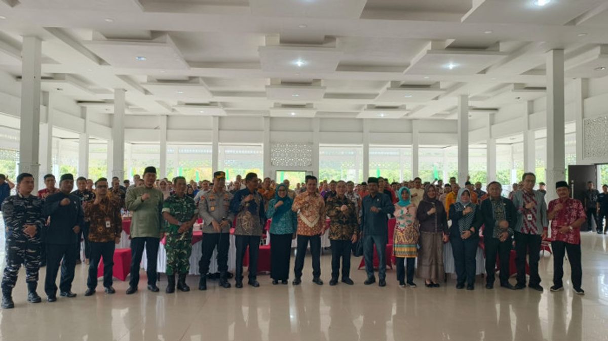 DPRD Kayong Utara Dukung PT DIB Serap 1.800 Tenaga Kerja Lokal