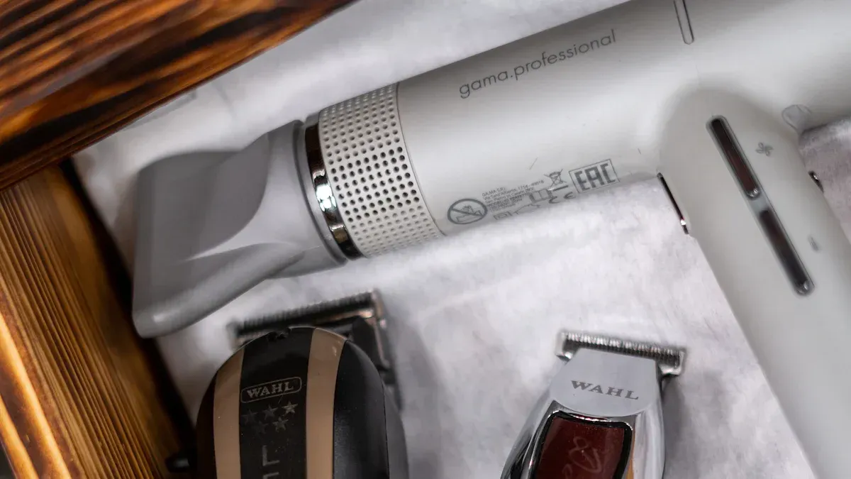 Dyson Luncurkan Pengering Rambut Ringkas Supersonic Travel di Indonesia