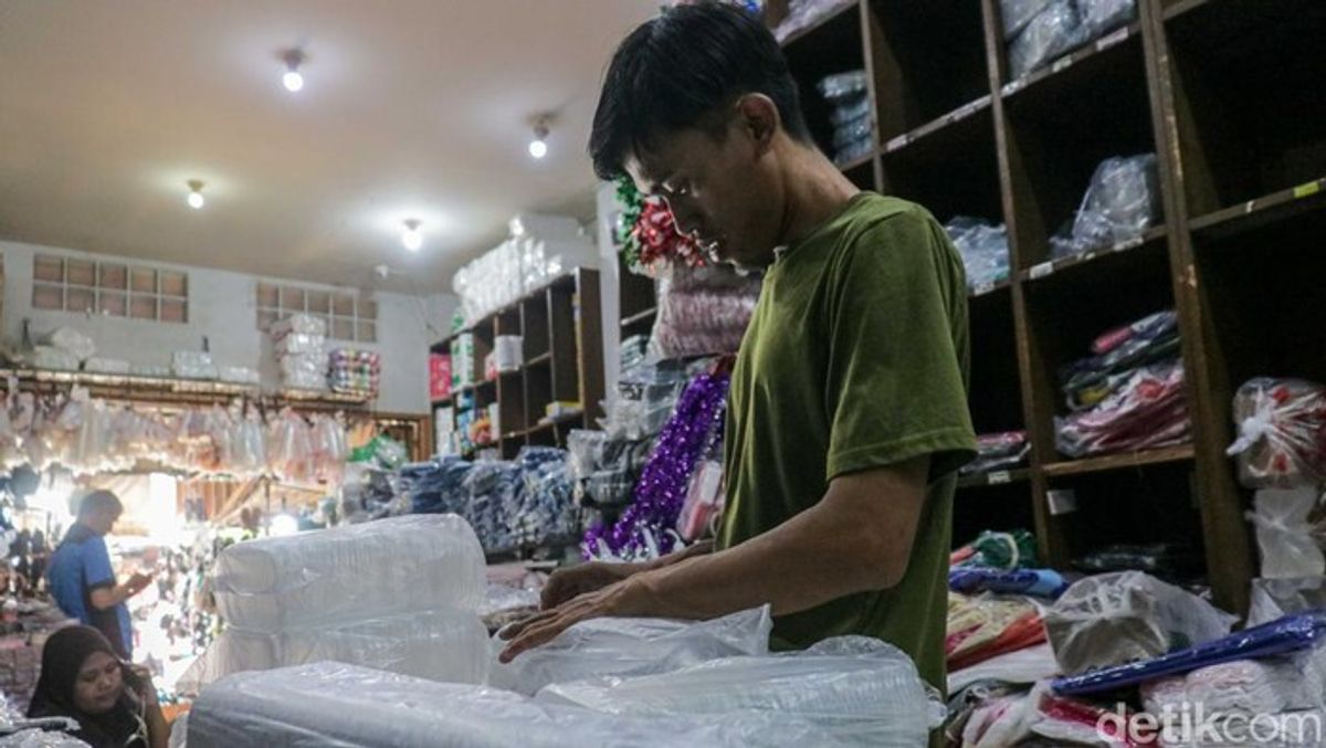 Pemerintah Hapus Bea Masuk Impor LPG dan Bahan Baku Plastik