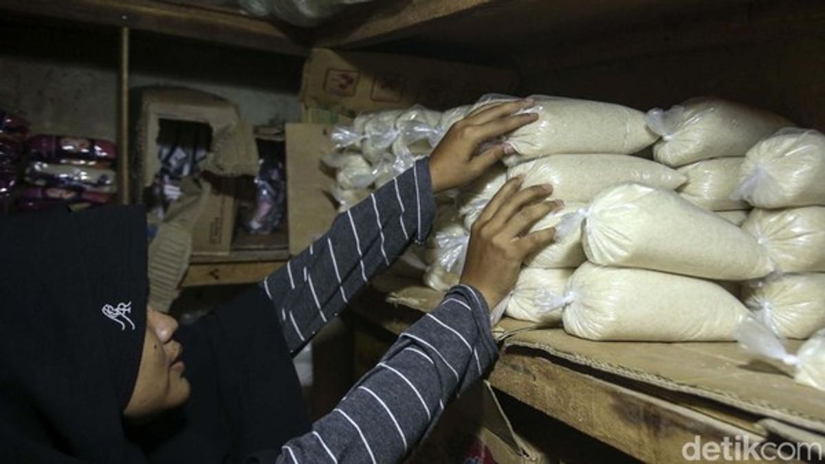 Kenaikan Harga Plastik Kemasan Picu Lonjakan Harga Gula Pasir Nasional
