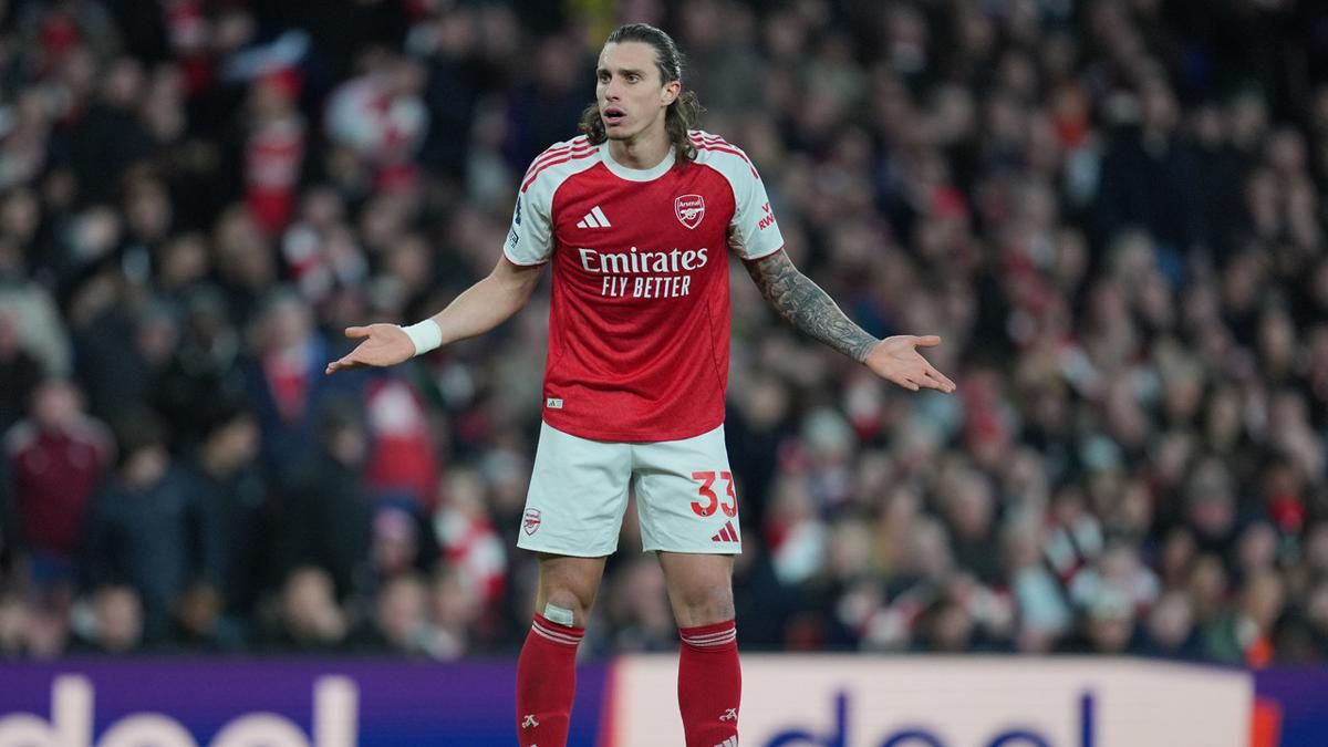 Barcelona Berupaya Rekrut Riccardo Calafiori dari Arsenal