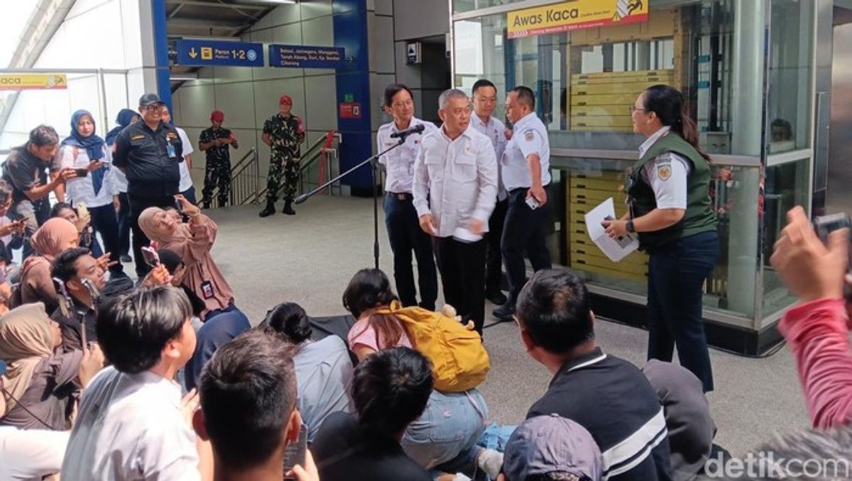 KAI Operasikan Kembali Jalur Kereta Stasiun Bekasi Timur Pasca-Insiden