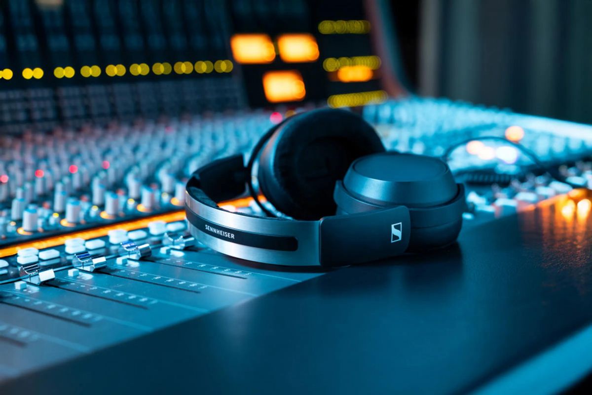 Sennheiser Luncurkan Headphone HD 480 Pro untuk Profesional Audio