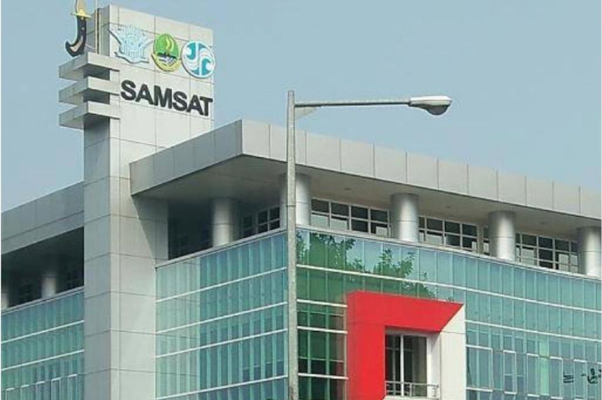 Jawa Barat Tunda Pajak Kendaraan Listrik Akibat Krisis Global
