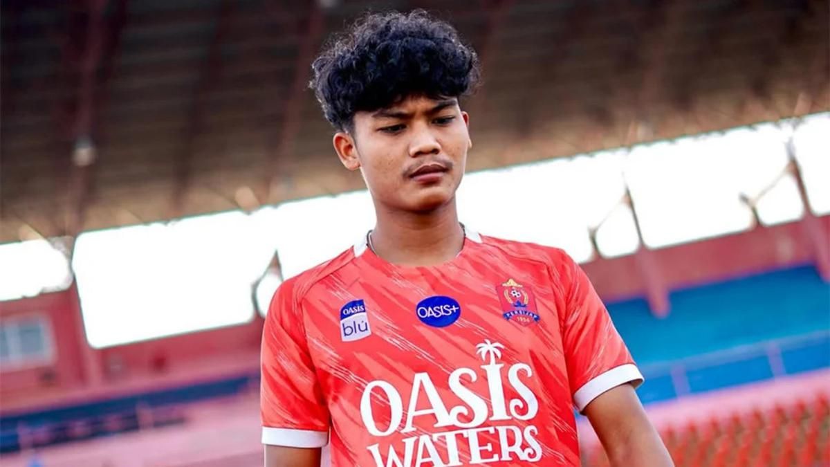 Dicky Kurniawan Raih Penghargaan Assist Terbaik BRI Super League