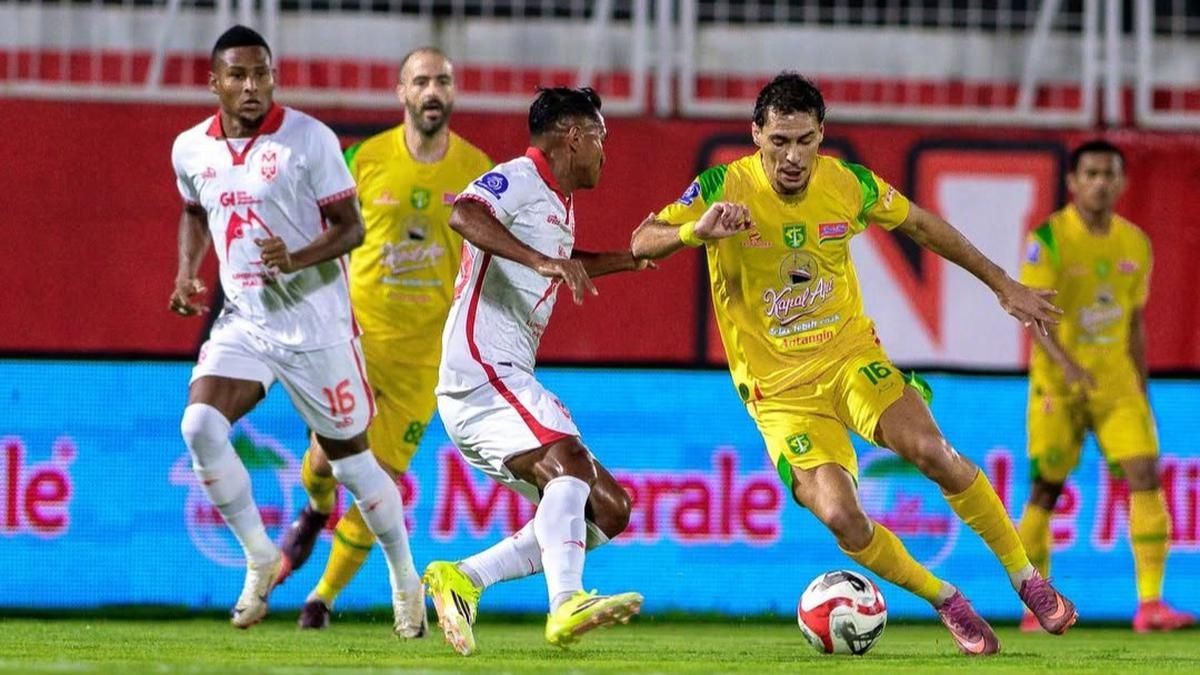 Persebaya Surabaya Tumbangkan Malut United Dua Gol Tanpa Balas