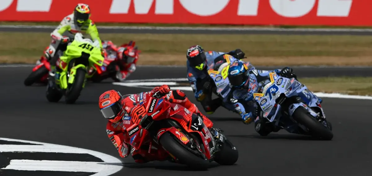 Casey Stoner Ungkap Kecerdasan Balap Marc Marquez