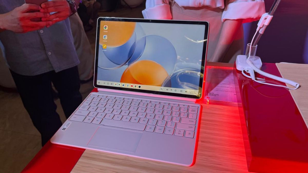 Lenovo Rilis Yoga Tab dengan Chipset Snapdragon 8 Gen 3 di Indonesia