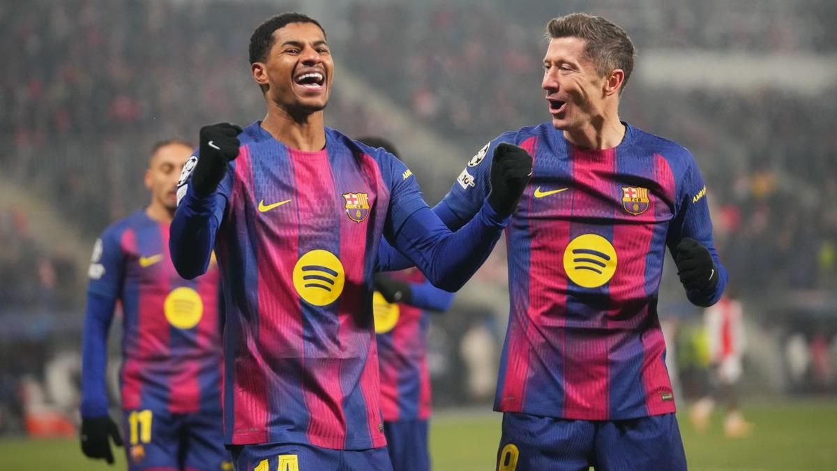 Hansi Flick Minta Rashford Ambil Peran Utama di Barcelona Usai Raphinha Cedera