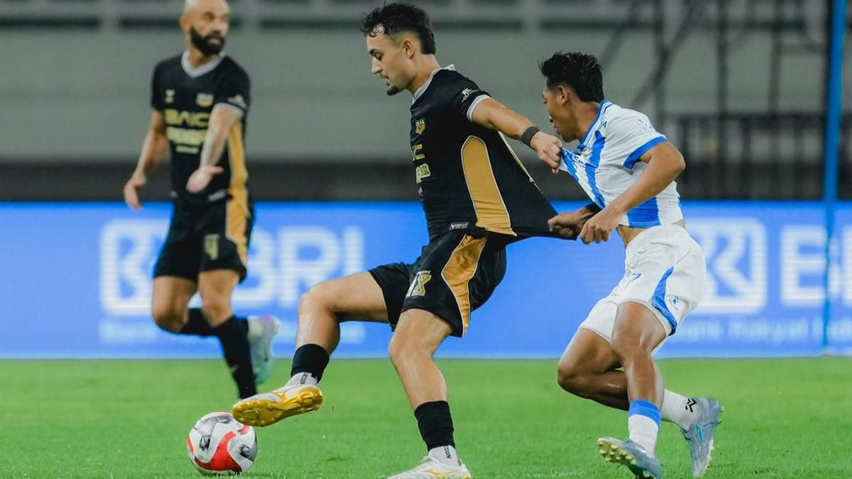 Persib Bandung Imbang Lawan Dewa United di Banten International Stadium