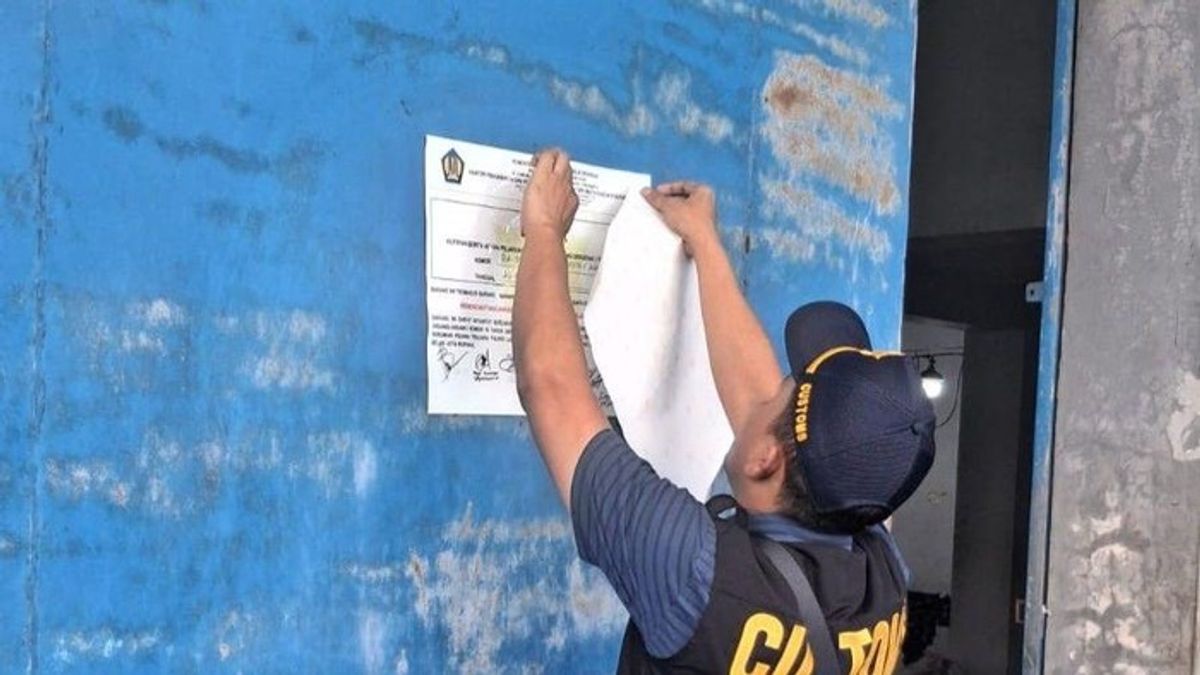 Bea Cukai Tanjung Emas Sita Aset Penunggak Pajak Rp 4,4 Miliar