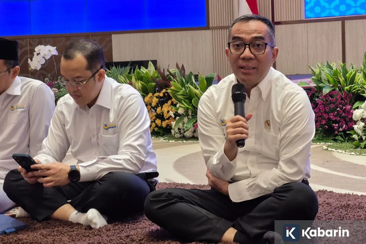 Mendiktisaintek Brian Yuliarto Minta Kampus Terapkan Digitalisasi Efisien
