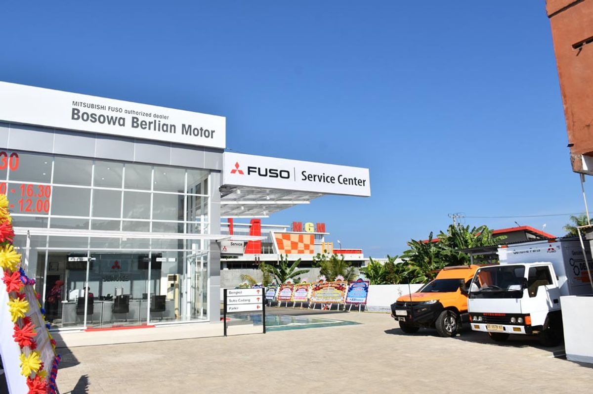 Mitsubishi Fuso Resmikan Service Center di Kolaka Perkuat Industri