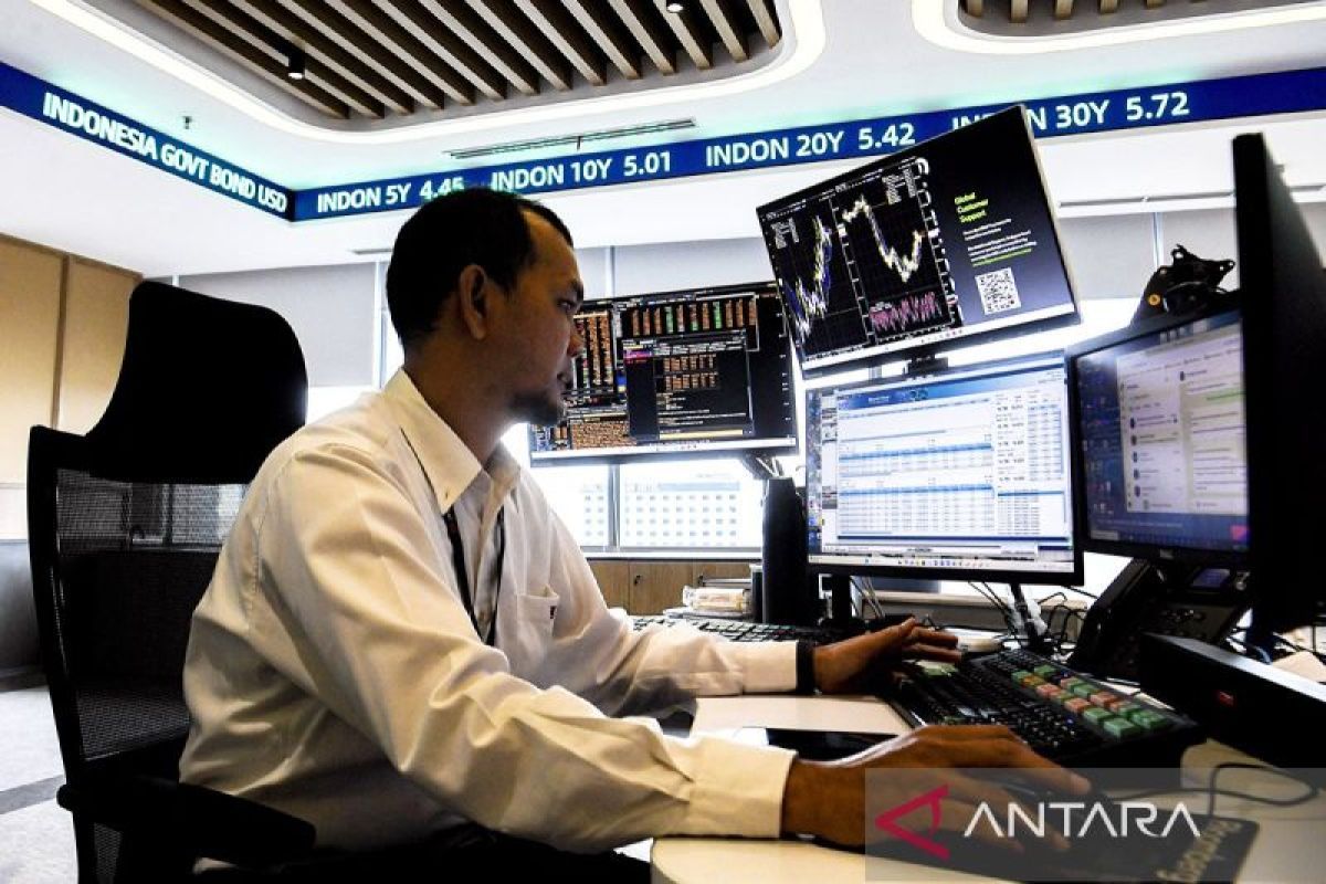 Harga Emas Dunia Berpotensi Menguat ke Level 5.005 pada 16 April 2026