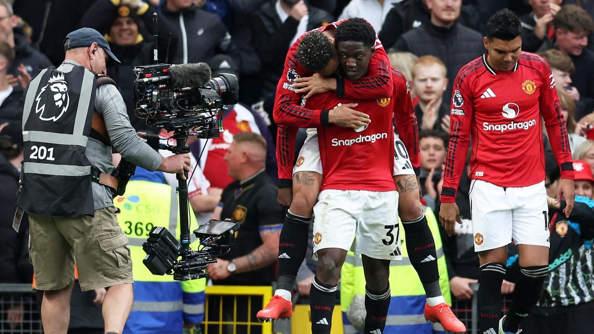 Manchester United Tekuk Liverpool 3-2 di Old Trafford