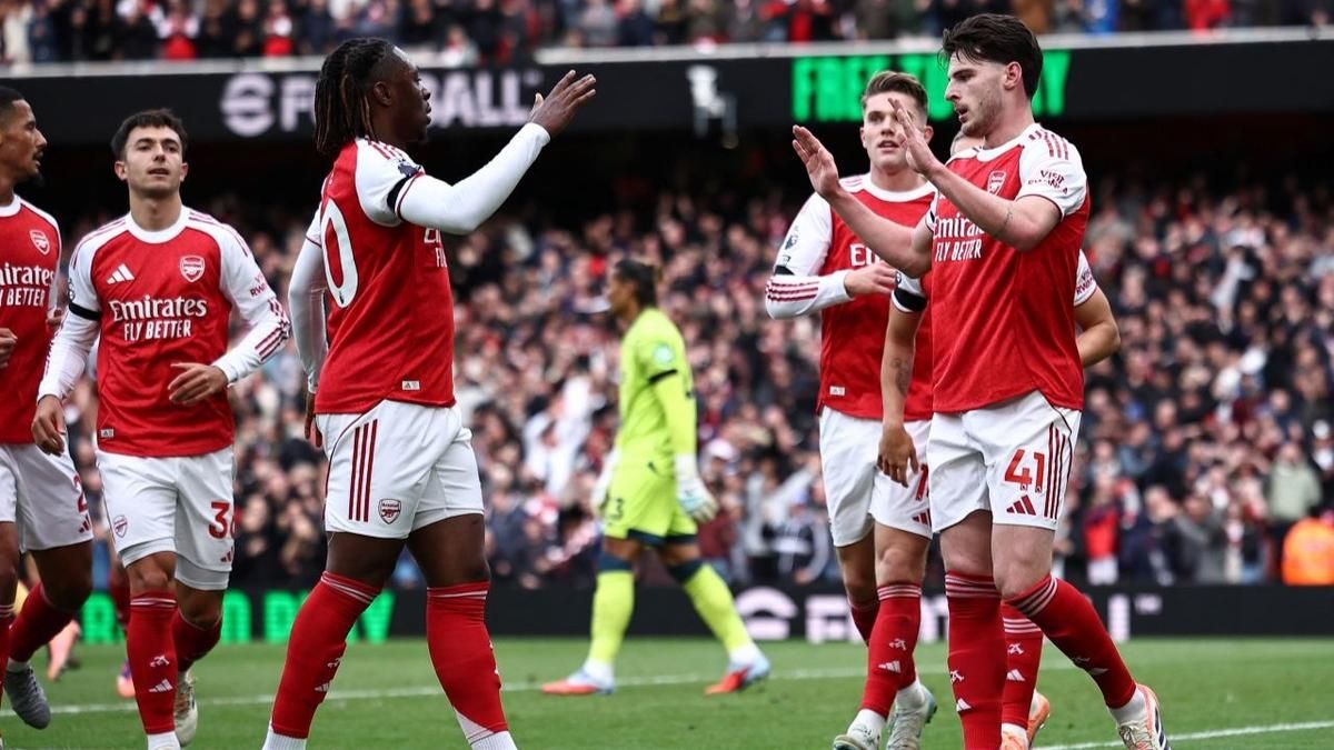 Declan Rice Minta Arsenal Waspada Menjelang Pekan Terakhir