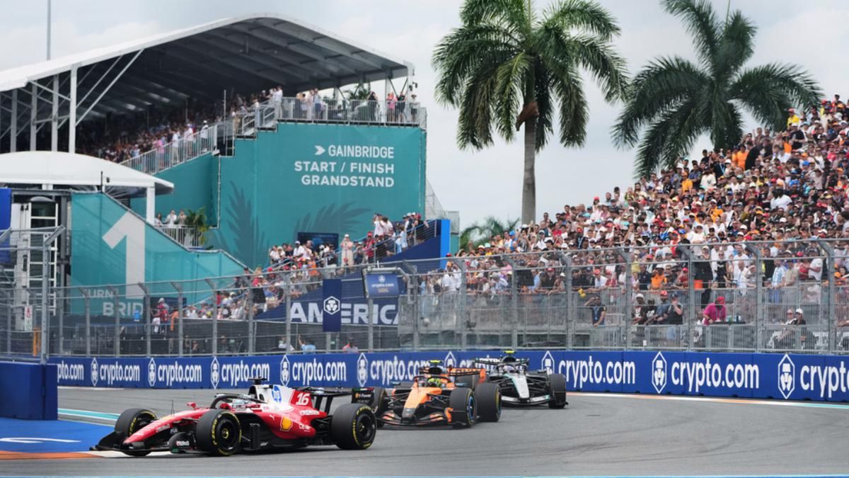 Charles Leclerc Turun Peringkat Akibat Penalti Waktu di F1 GP Miami