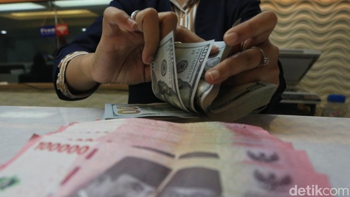 Gubernur BI Sebut Rupiah Alami Undervalued di Tengah Fundamental Kuat