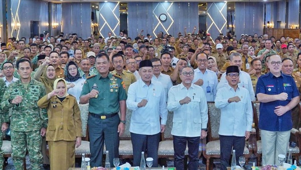 Zulkifli Hasan Wajibkan SPPG Belanja Bahan Makan Bergizi dari Desa