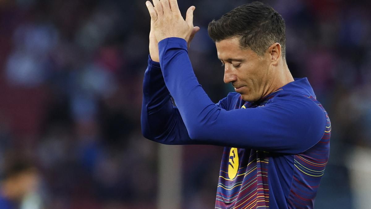 Robert Lewandowski Ucapkan Perpisahan Emosional Kepada Fans Barcelona