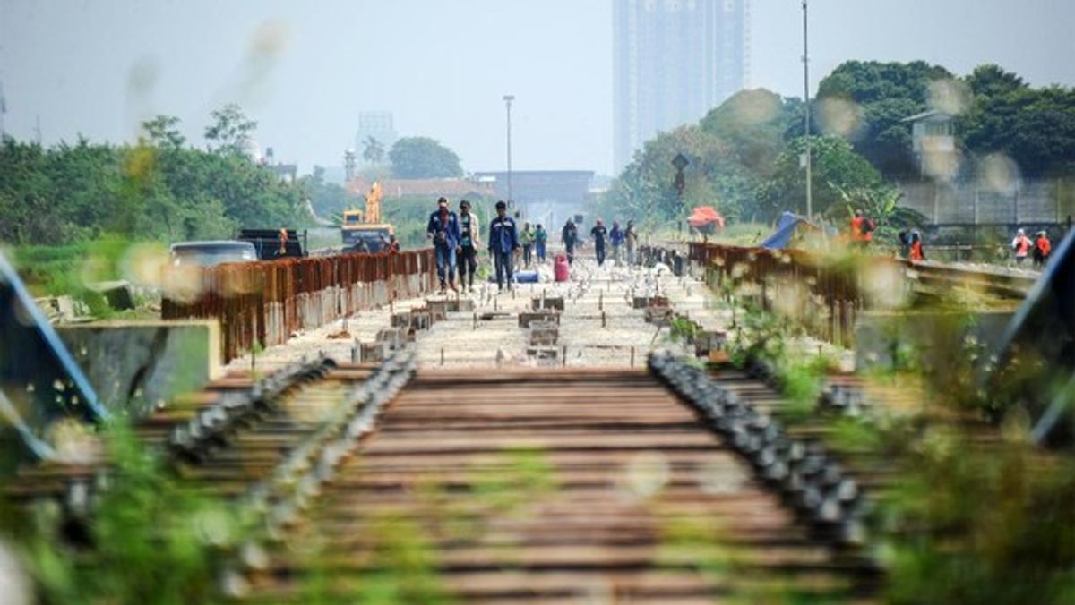 Pemerintah Kaji Pembangunan Jalur Ganda Kereta Bekasi hingga Cikarang