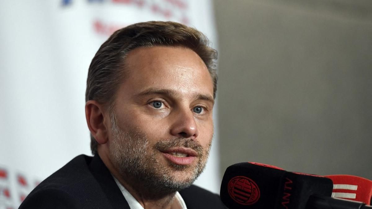 Ultras AC Milan Tuntut CEO Giorgio Furlani Mundur Usai Kekalahan
