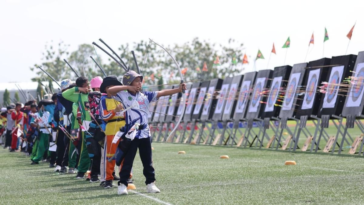 Ratusan Pemanah Muda Ikuti MilkLife Archery Challenge 2026 di Kudus