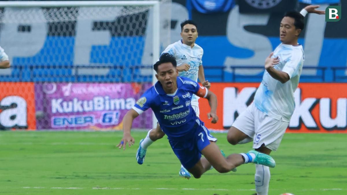 Persib Bandung Taklukkan PSIM Yogyakarta di Stadion GBLA