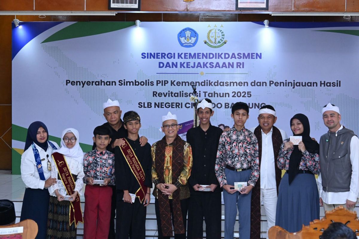 Kemendikdasmen Salurkan Dana PIP 2026 ke 26 Murid SLB Negeri Cicendo