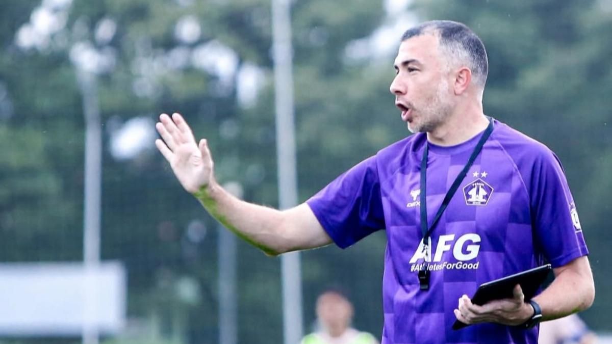 Persik Kediri Jamu Arema FC di Gresik Tanpa Penonton