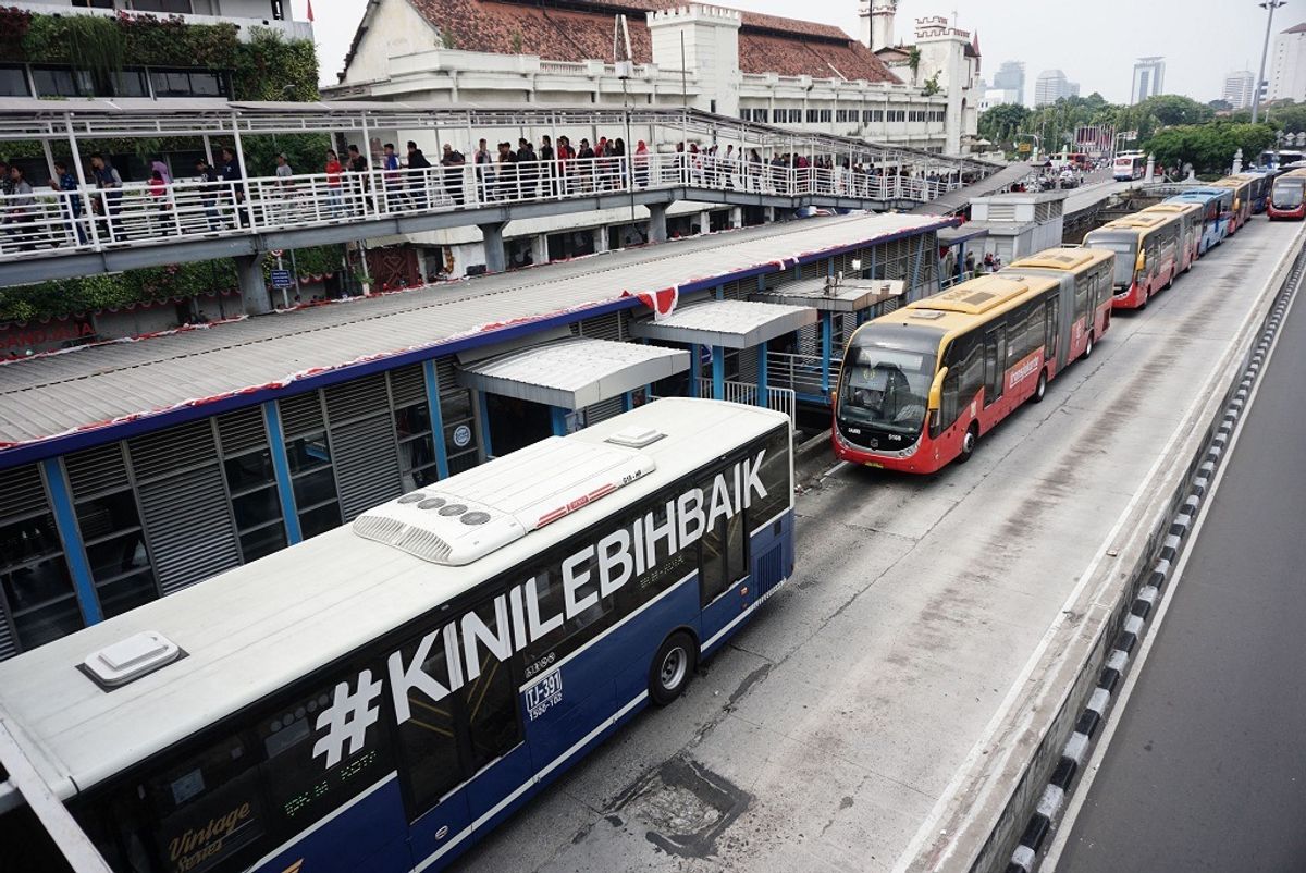 PT Transjakarta Buka Lowongan Kerja Tujuh Posisi untuk Lulusan S1