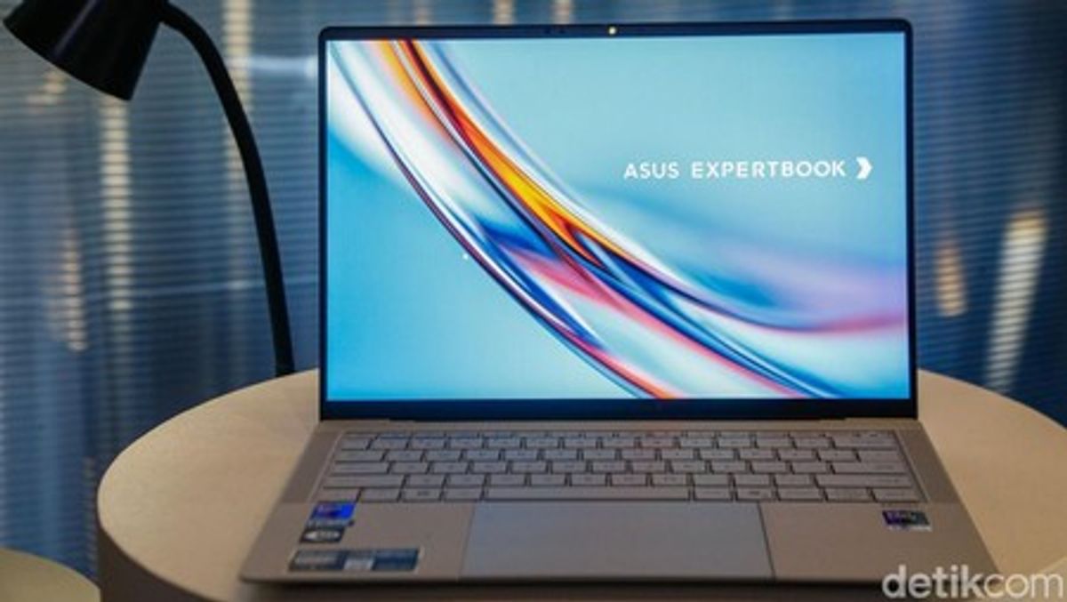 Asus Luncurkan ExpertBook Ultra dengan Ketangguhan Standar Militer