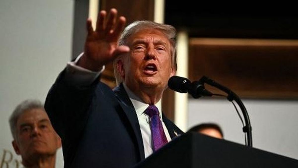 Donald Trump Sebut AS dan Iran Intens Bahas Kesepakatan Damai