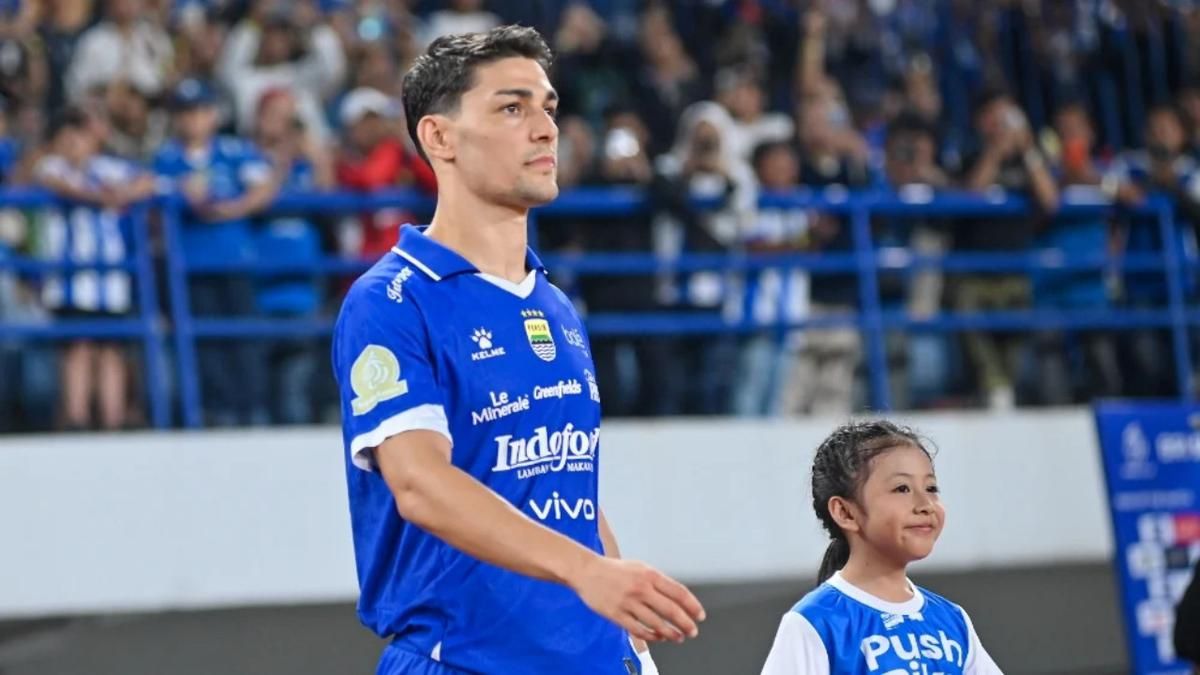 Persib Bandung Incar Kemenangan Lawan Persija di Stadion Segiri