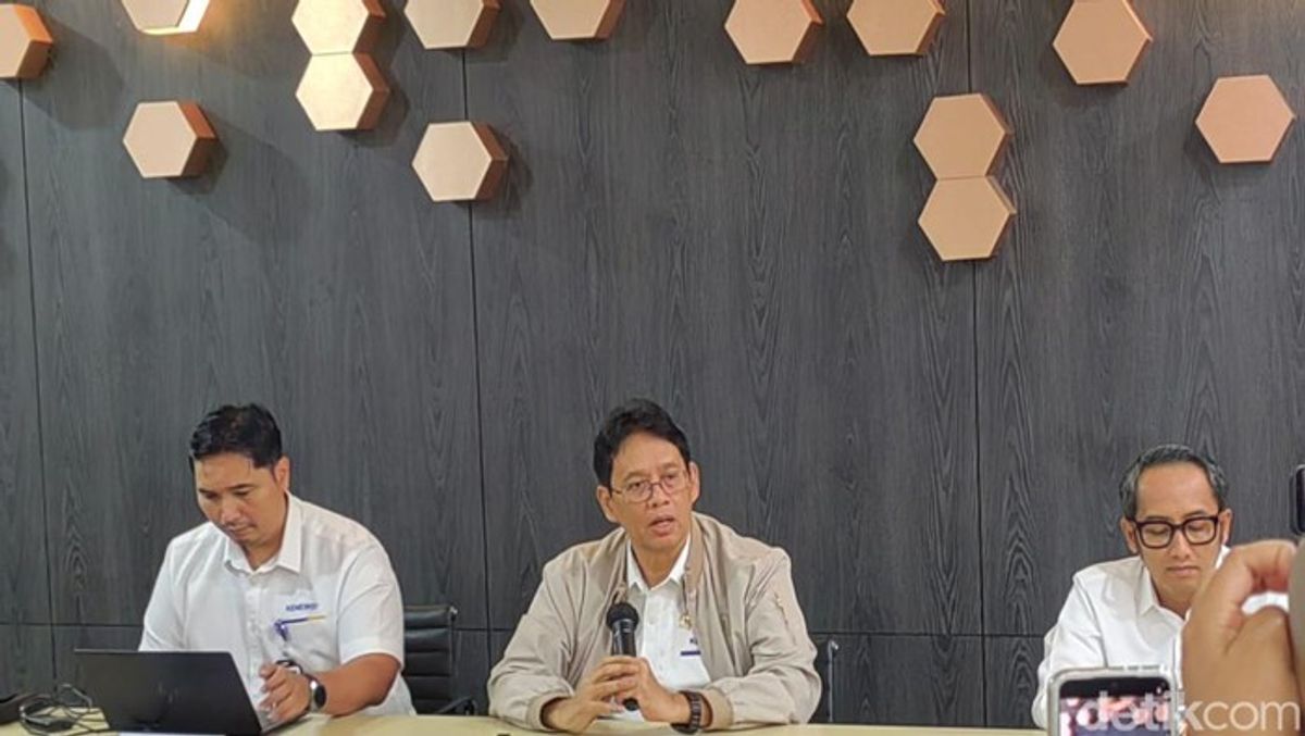 Menteri Keuangan Purbaya Yudhi Sadewa Bantah Isu Sakit Parah