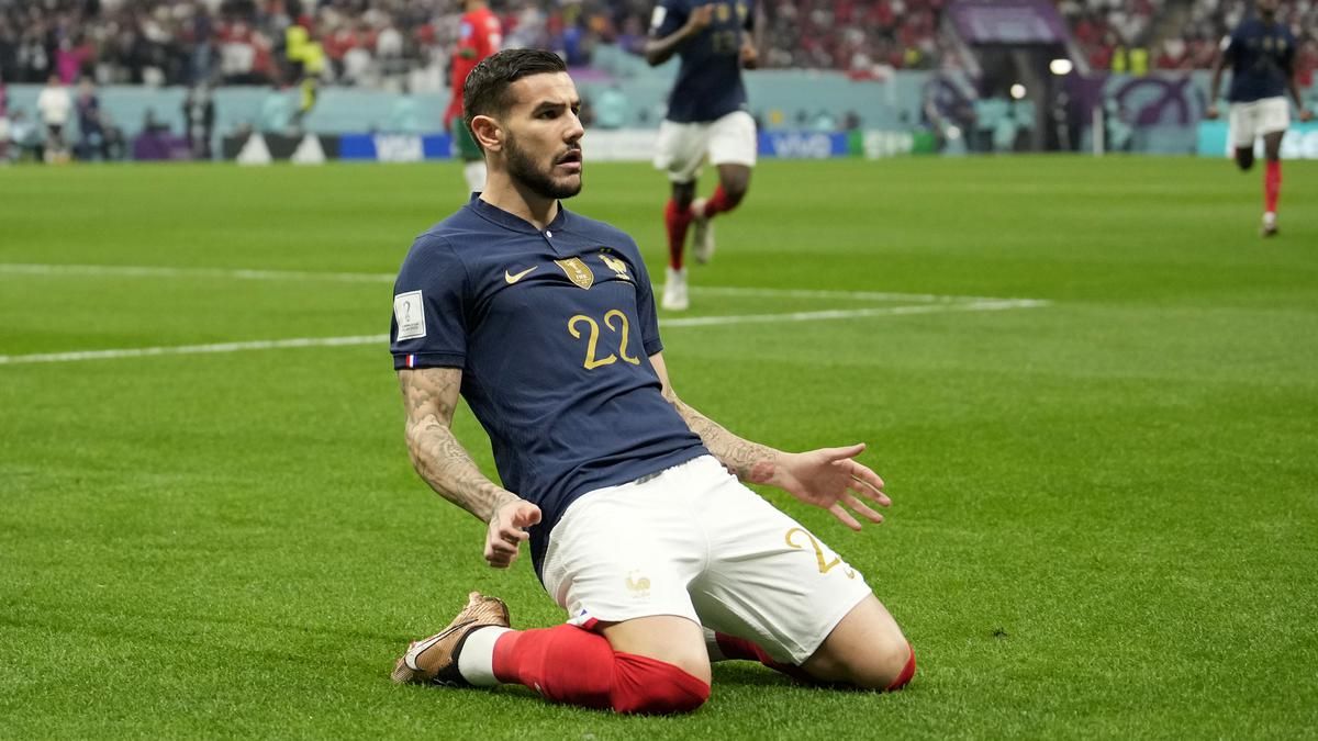 Ingin Kembali ke Serie A Theo Hernandez Siap Tinggalkan Al Hilal