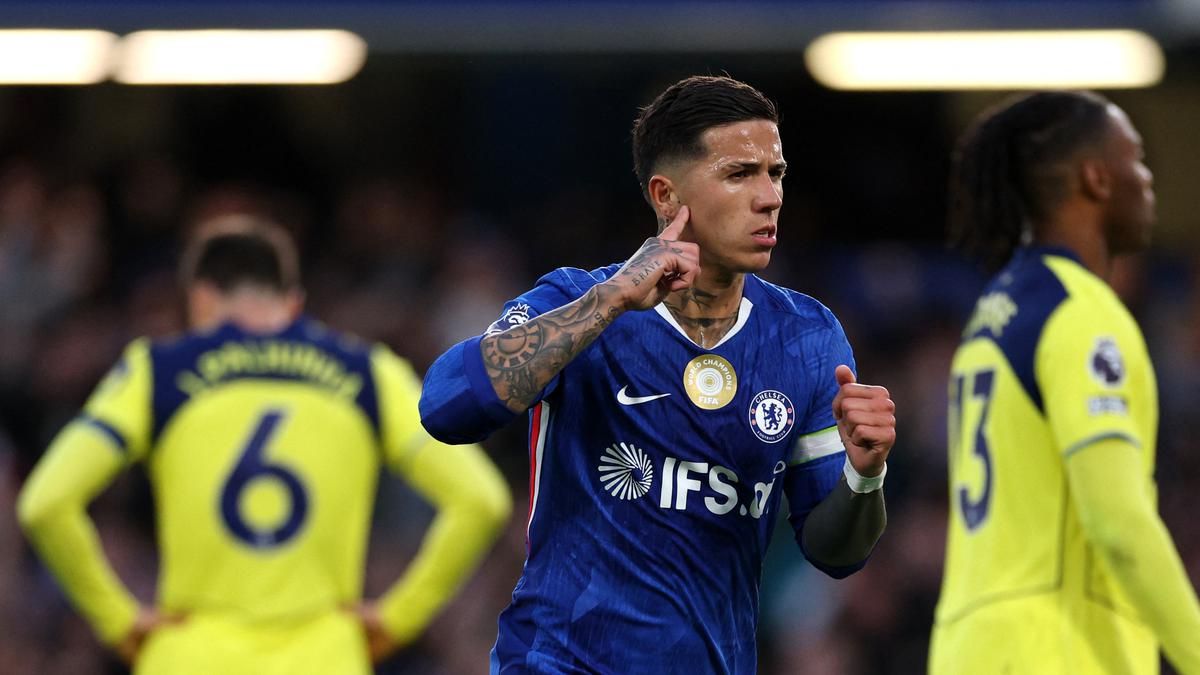 Chelsea Tundukkan Tottenham Hotspur Dua Satu di Stamford Bridge