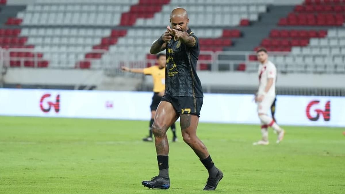 Malut United Taklukkan Persis Solo 5-2 di Stadion Jatidiri