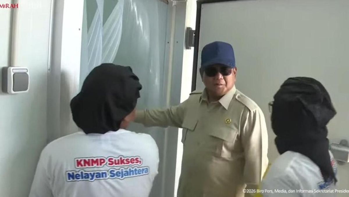 Prabowo Subianto Bebaskan Sekolah Menengah Atas Tolak Makan Bergizi Gratis