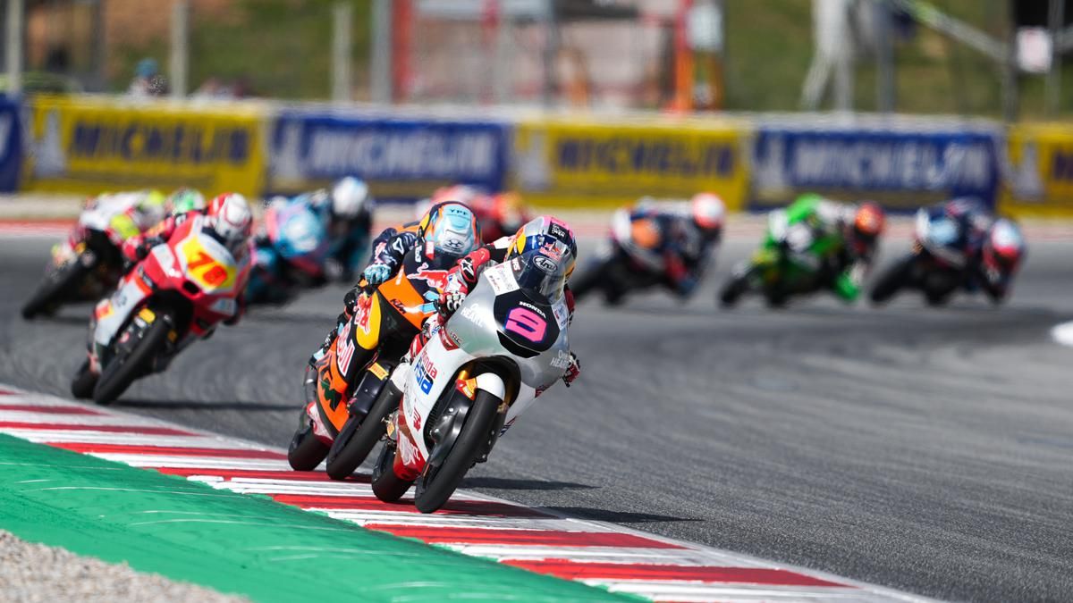 Veda Ega Pratama Tunjukkan Aksi Overtake Impresif di Moto3 Catalunya