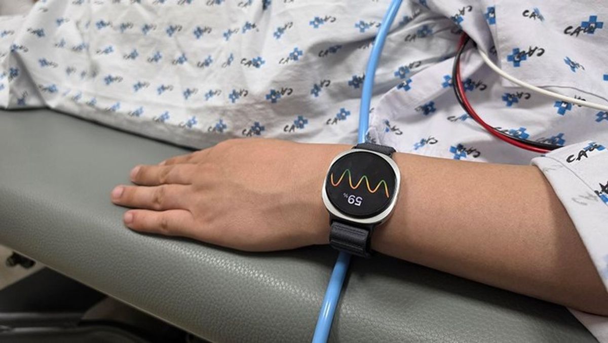Samsung Galaxy Watch Mampu Deteksi Risiko Pingsan Lima Menit Sebelum Kejadian