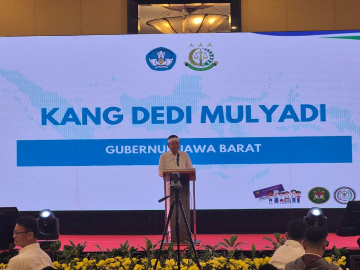 Dedi Mulyadi Soroti Penurunan Kualitas Sekolah Negeri Akibat Zonasi