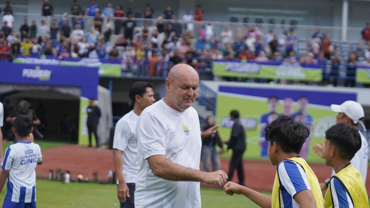 Bojan Hodak Waspadai Agresivitas Persija Jakarta di Stadion Segiri