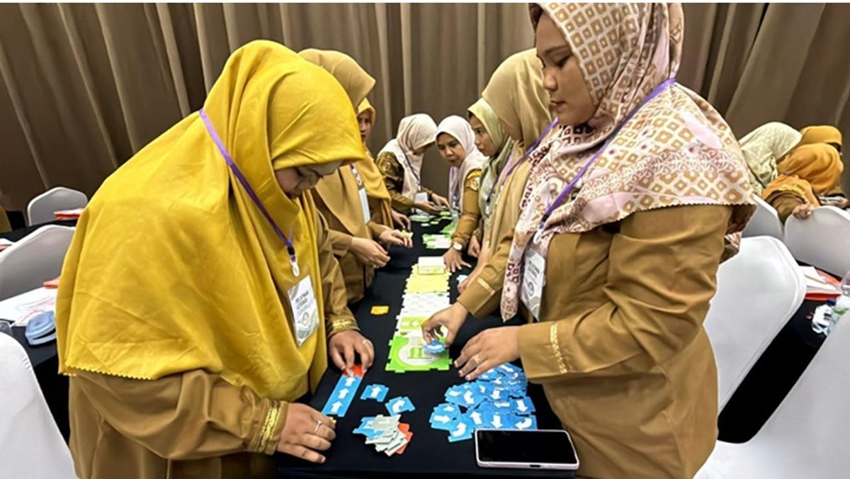 Guru SD Pekanbaru Ikuti Pelatihan Koding dan Kecerdasan Artifisial